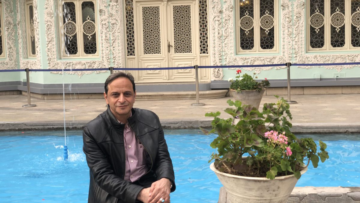 پای صحبت آینه-آفوریسم